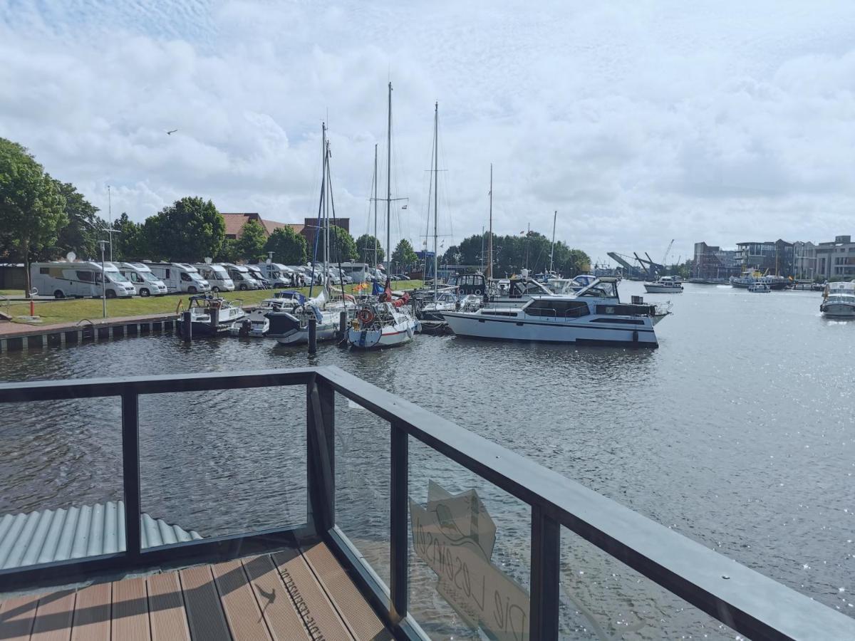 Hausboot Die Leseinsel Emden Luaran gambar